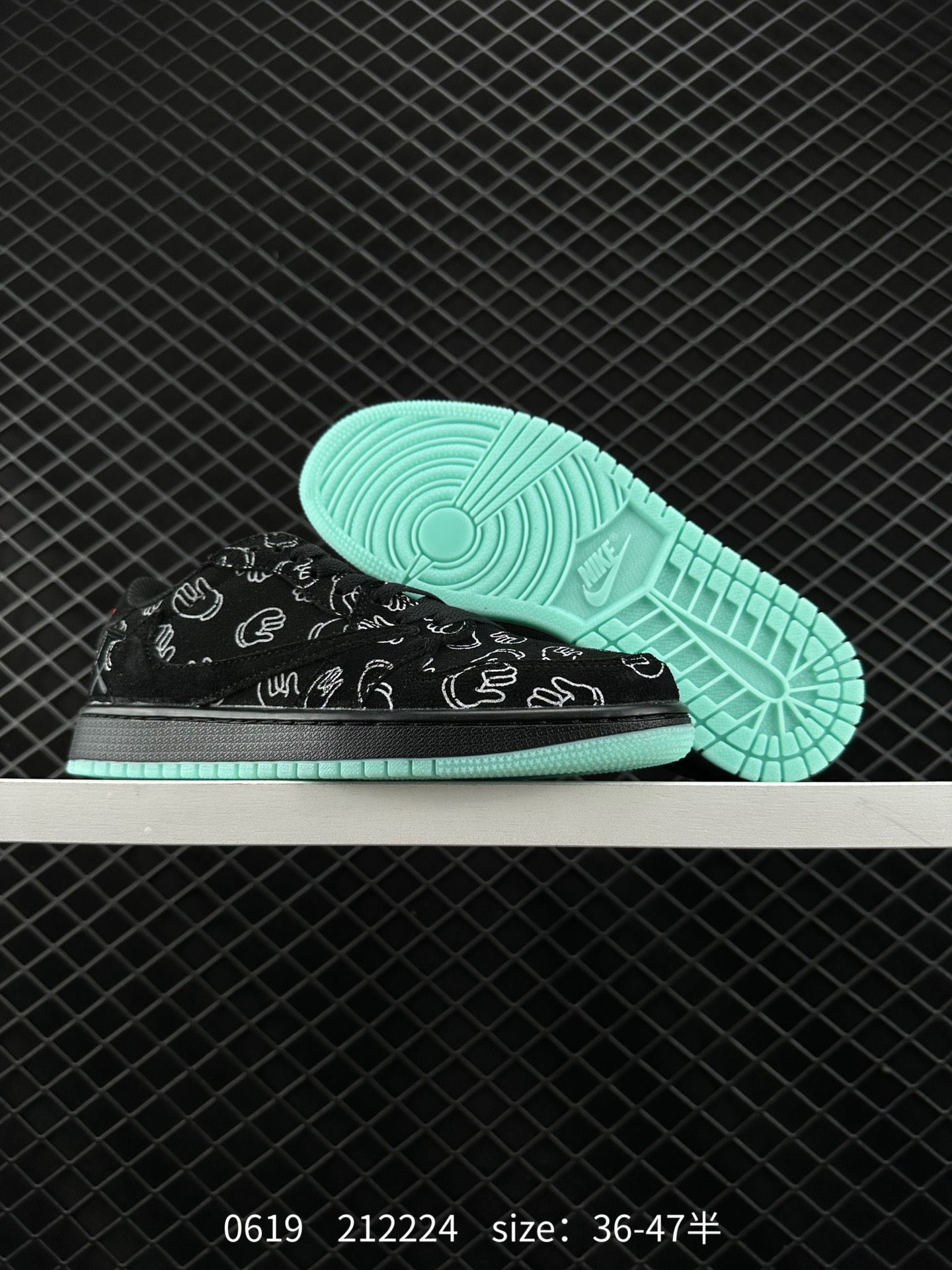 Nike Wmns Air Jordan 1 Low